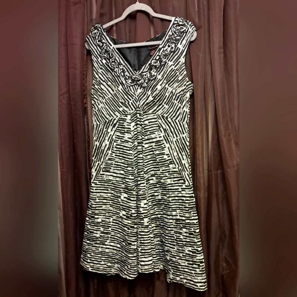 Ronnie Bee Signature (black label) Cocktail Dress.